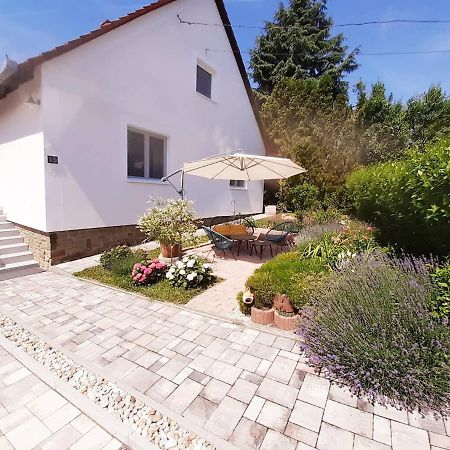Ferienwohnung Apartman Nikol Tihany Exterior foto