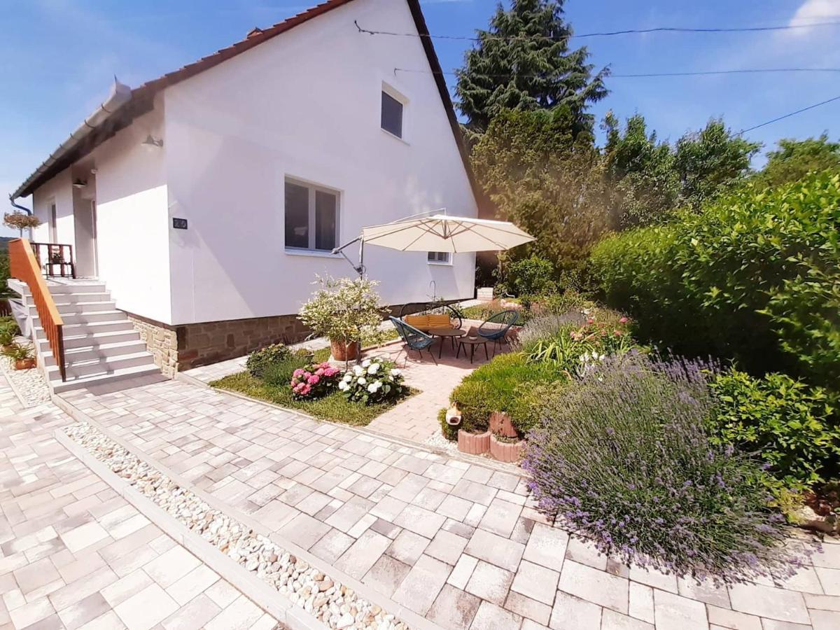Ferienwohnung Apartman Nikol Tihany Exterior foto
