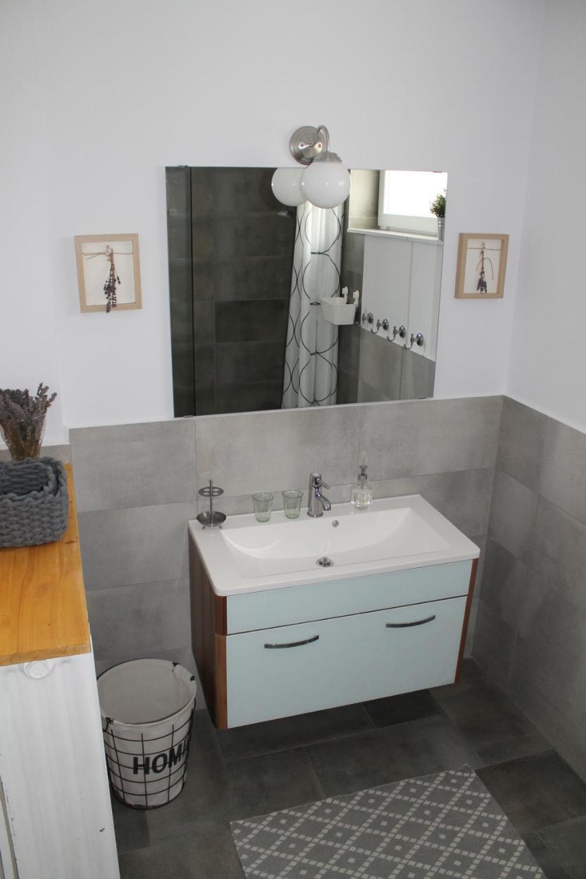 Ferienwohnung Apartman Nikol Tihany Exterior foto